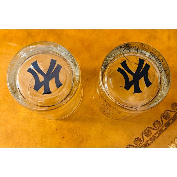 MLB New York Yankees Baseball Ballpark Map Rocks Whiskey Glasses Set of 2 NEW - Picture 13 of 16